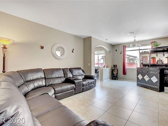 4th image of 5444 Raccoon Valley Ln
