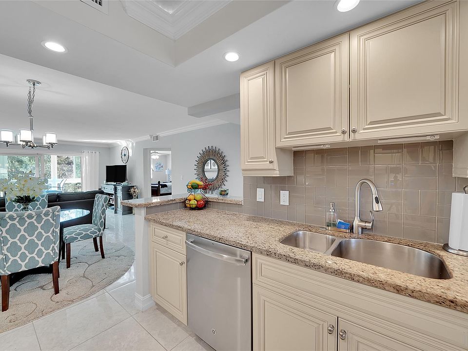 1st image of 1501 Cayman Way #L4