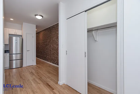 Rented by LC Lemle Real Estate Group | media 5