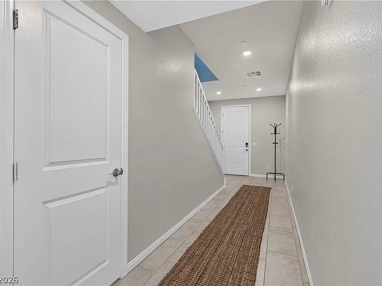 325 Breve Ct — Photo 6