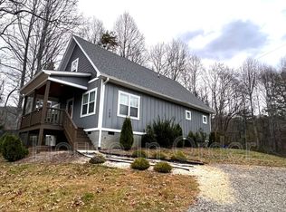 108 Pearl St, Black Mountain, NC 28711