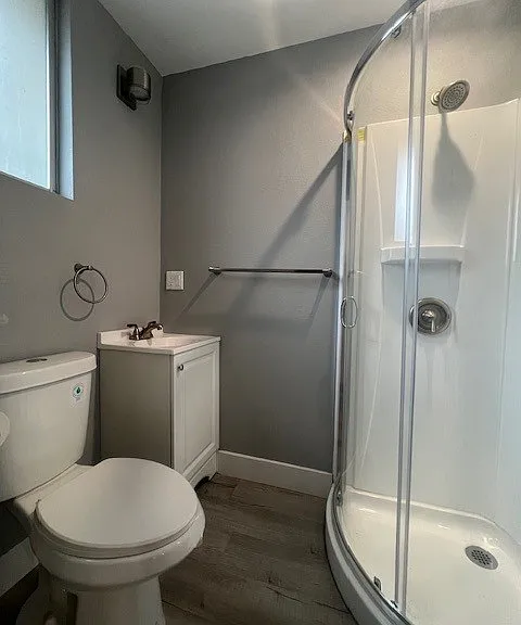 9331 Roslyndale Ave — Photo 6