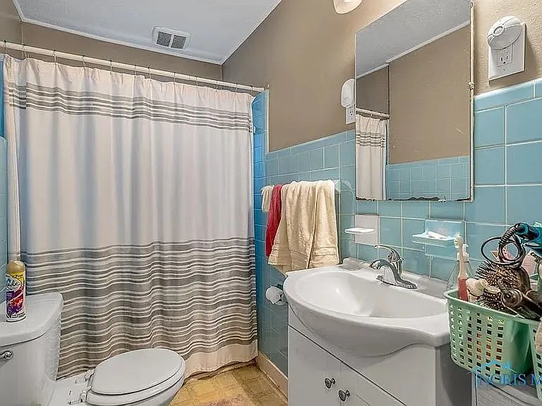 2115 Kensington Rd #1 — Photo 18