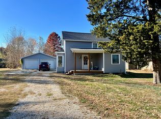 409 N Central St, Tolono, IL