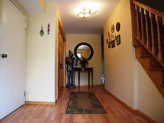 Entry Foyer