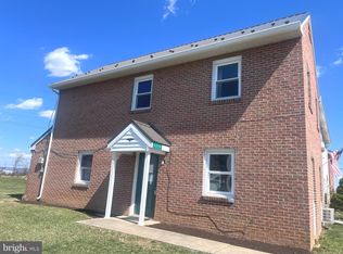 6259 Mountain View Dr, Chambersburg, PA 17202