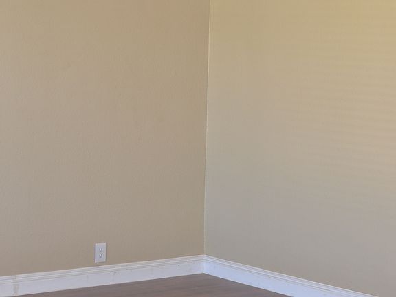 4th image of 568 Washington Ave
