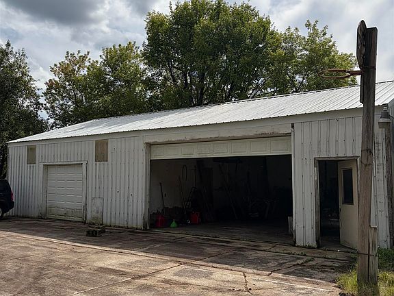 5th image of 2413 W Kelly Rd
