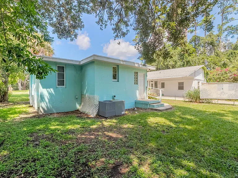 1521 Moravia Ave — Photo 20