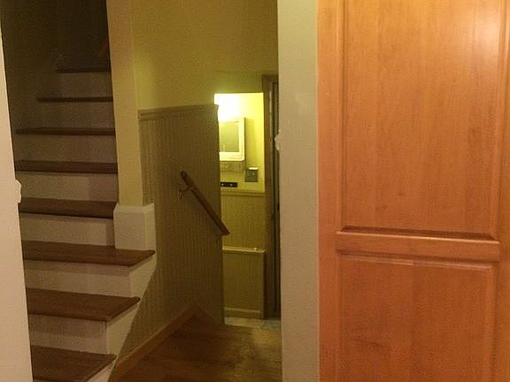 3rd image of 1546 Superior Blvd
