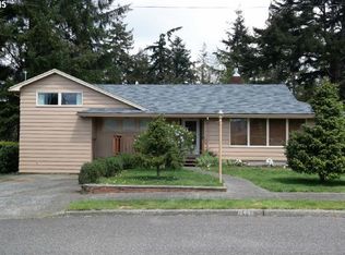 1626 Cottonwood Ave, Coos Bay, OR 97420