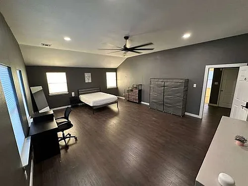 Floor plan 8