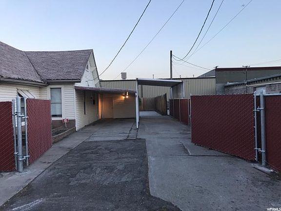 2nd image of 281 W Paramount Ave