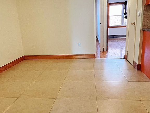 3rd image of 811 College Point Blvd #1A