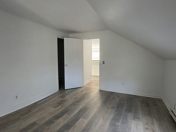 3rd image of 9 Hudson St #5