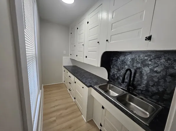 (undisclosed Address), Woonsocket, RI 02895