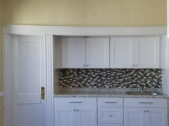 5th image of 38 Doris St Fl 2nd