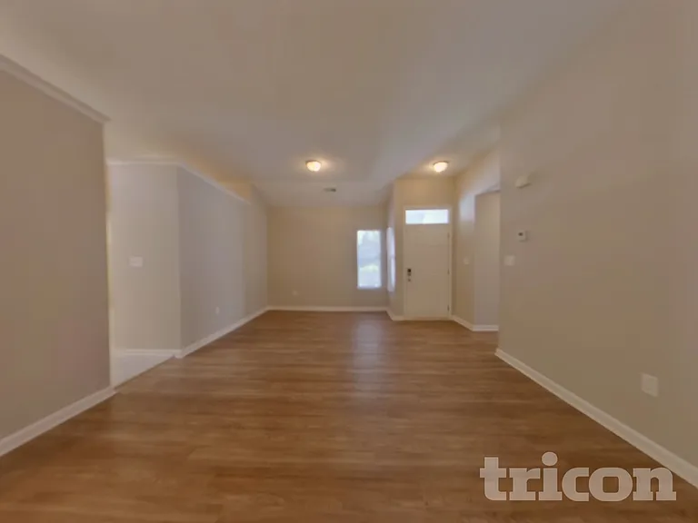 5212 Haybridge Rd — Photo 2