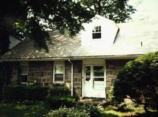 89 Housatonic Ave, Milford, CT 06460