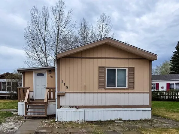 118 Parkland Acres, Lacombe, AB T4L 1S8