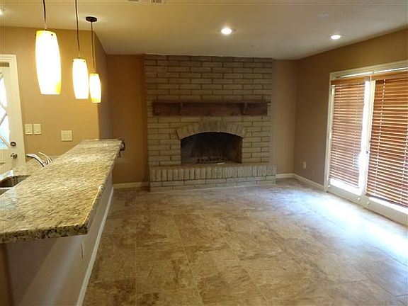 3rd image of 5724 W Laurie Ln