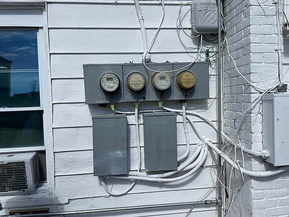 4th image of 20 S Bellevue Ave