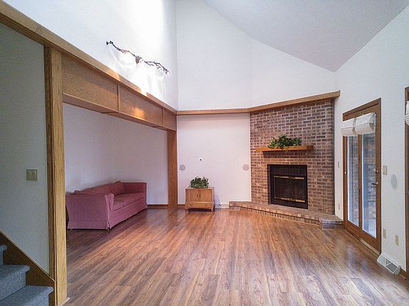 Living Room w/ Fireplace
