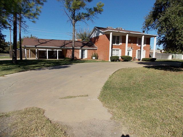 1st image of 6101 Glenhaven Dr
