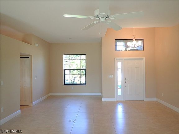 3rd image of 1214 SE 18th Terrace Cpe