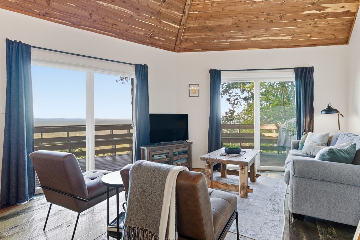 next background image