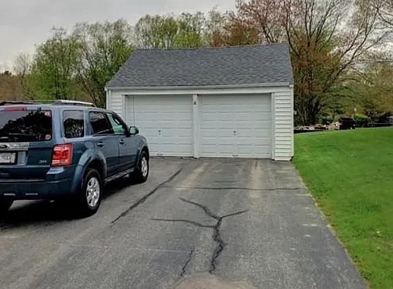2 bed, 1100 sqft, $2,050 — Photo 1