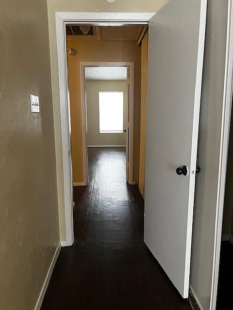 2 bed, 2.5 bath, 1130 sqft, $1,250 — Photo 4
