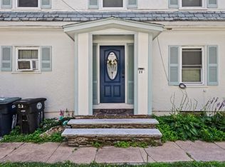 28 Maple St, Southbridge, MA 01550