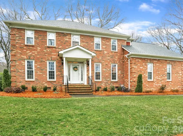 4419 Wycombe Ct, Charlotte, NC 28226