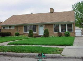 24300 Morton St, Oak Park, MI 48237