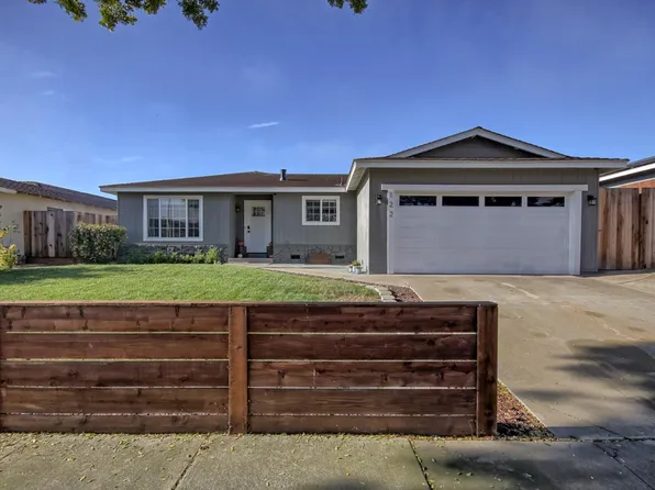 122 Lakewood Dr, Marina, CA 93933