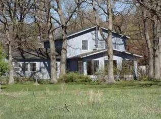 8638 Coon Hill Rd, Munith, MI 49259