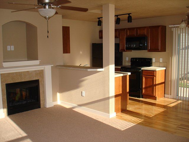 2nd image of 8976 W Candleston Ct
