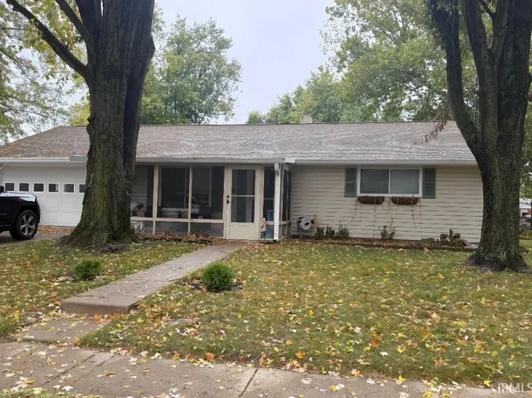 2421 Pinehurst Ln, Kokomo, IN 46902