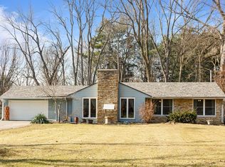 8812 Manderley Dr, Indianapolis, IN 46240