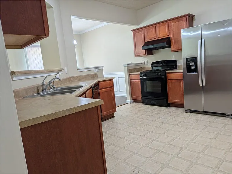 4624 Windale Dr — Photo 4