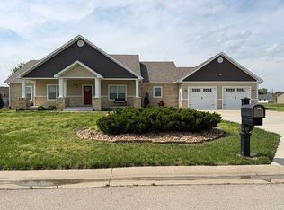 118 Vals Ln, Frontenac, KS 66763