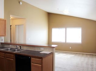 822 NE A St APT 9, Pullman, WA 99163