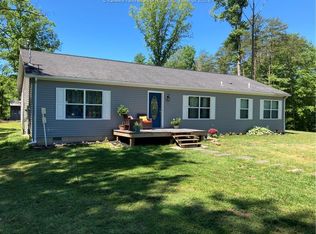 1612 Spicewood Rd, Kenna, WV 25248