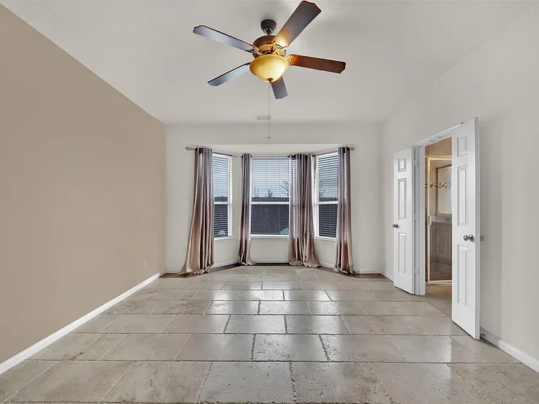 21627 Sierra Long Dr — Photo 21