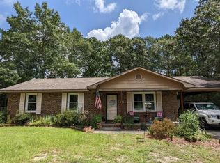 40 Parliament Ct, Sumter, SC 29154