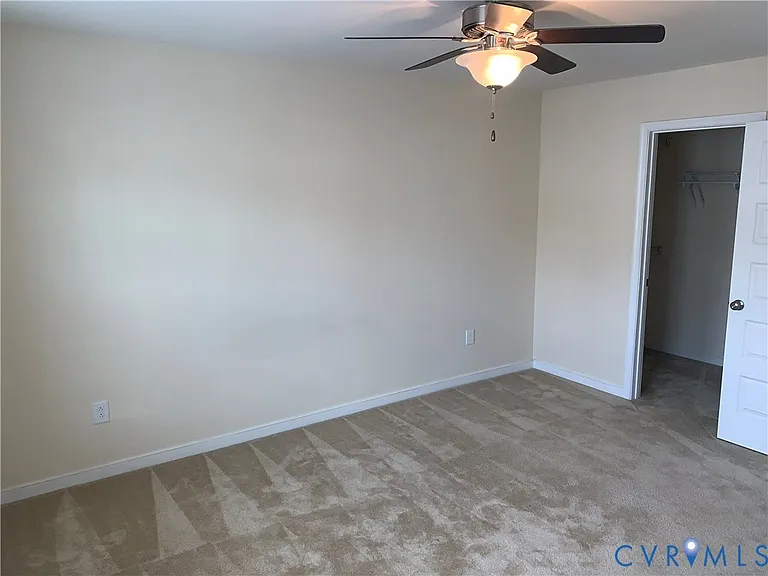 8213 Center Path Ln — Photo 13
