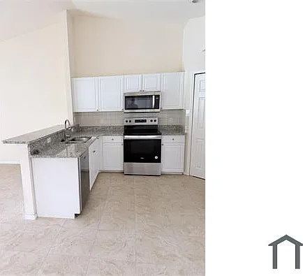 1217 SE 8th Pl #1217
