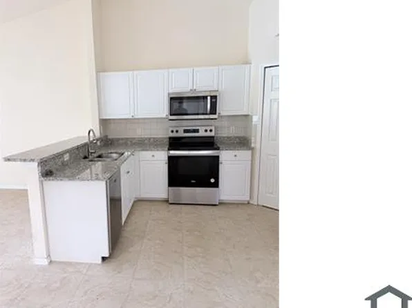 1217 SE 8th Pl #1217, Cape Coral, FL 33990