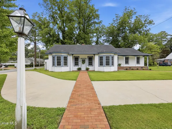 1615 Parkview Drive, Elizabeth City, NC 27909